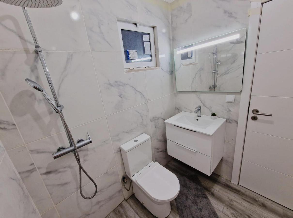 Brand New Apartment In Sagres Kültér fotó