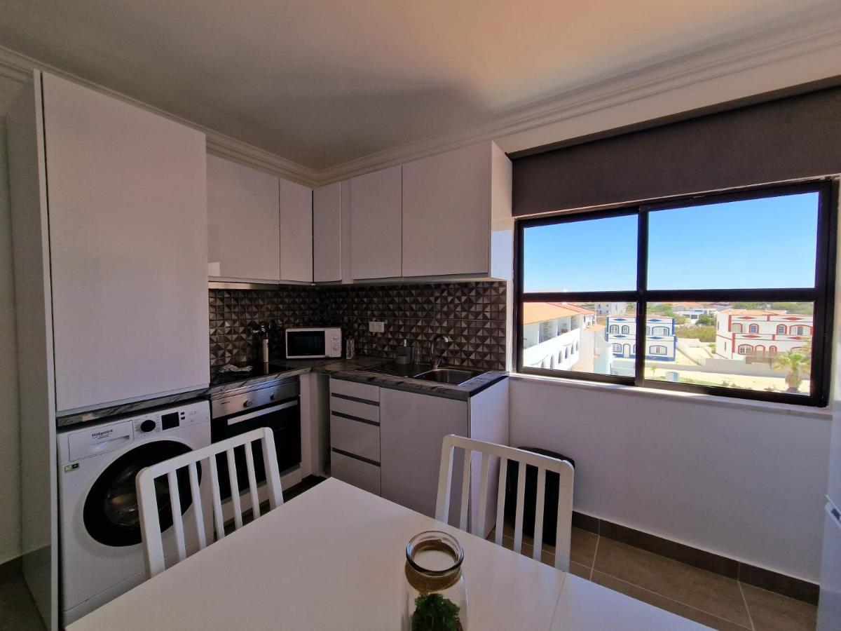 Brand New Apartment In Sagres Kültér fotó